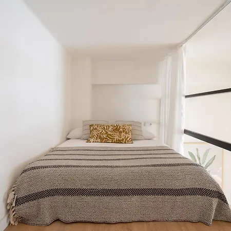 아파트 Loft Ibiza N2 *